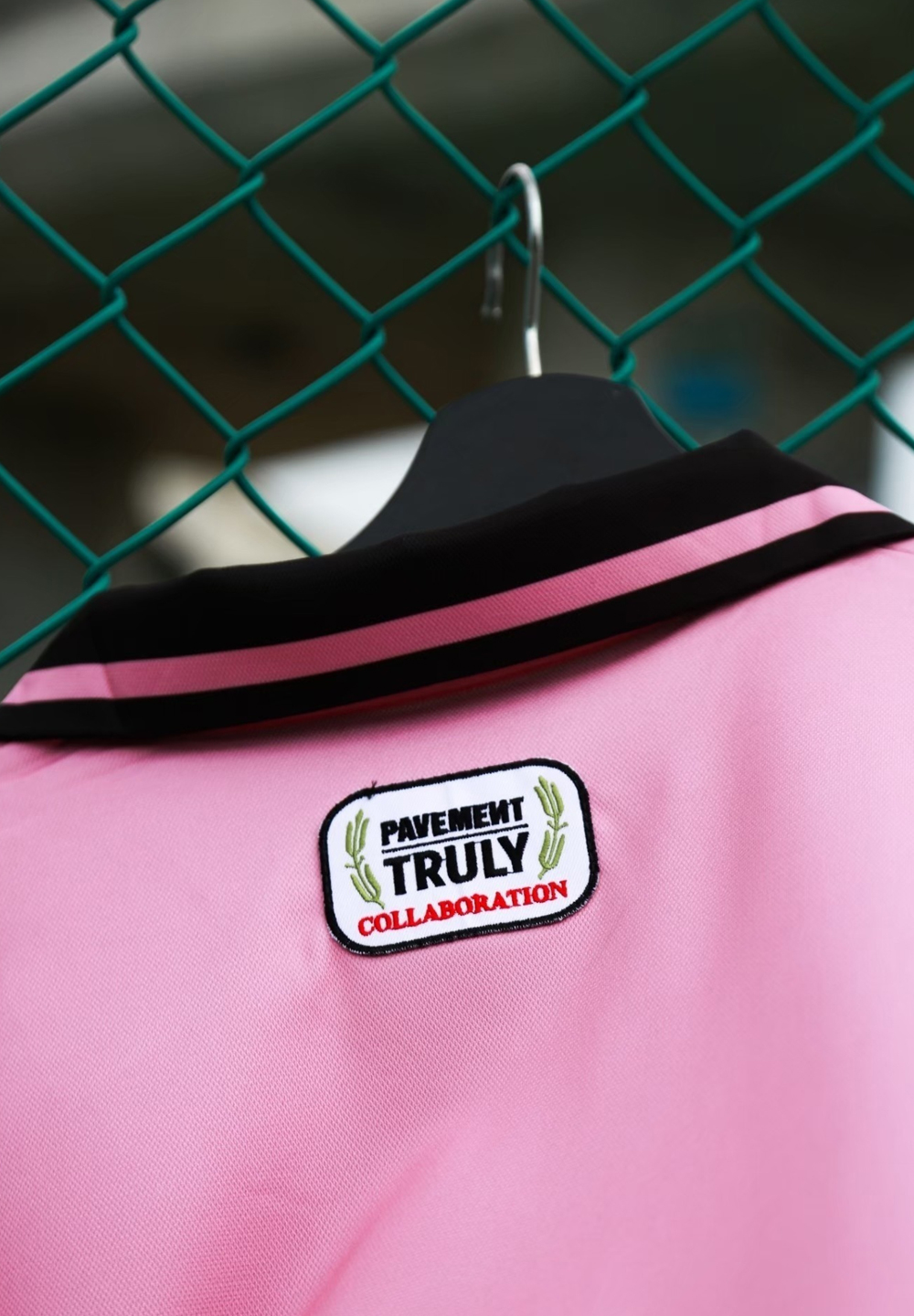 Pavement x Truly Everyday Football Jersy - PINK/BLACK - Image 5